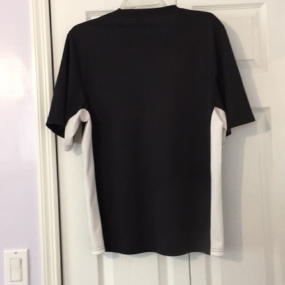 RBX Men's medium athletic swim shirt black - Picture 3 of 6